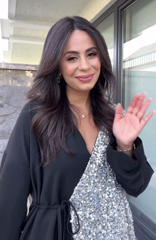 ensemble queen طقم الملكة