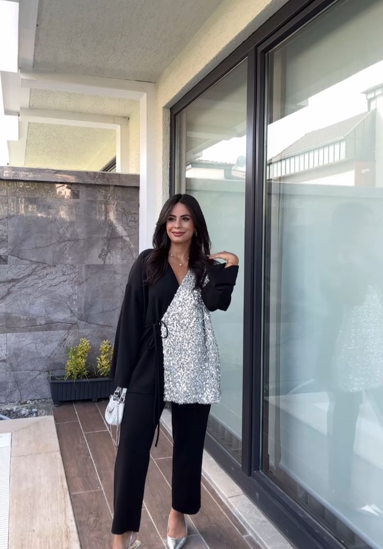 ensemble queen طقم الملكة